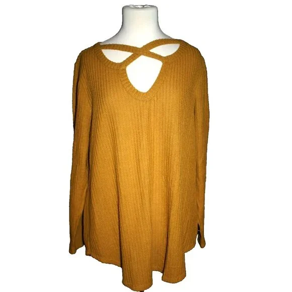 Maurices 24/7 V-Neck Crisscross Shirt Women XXL Top Lightweight Yellow NEW - Picture 1 of 2